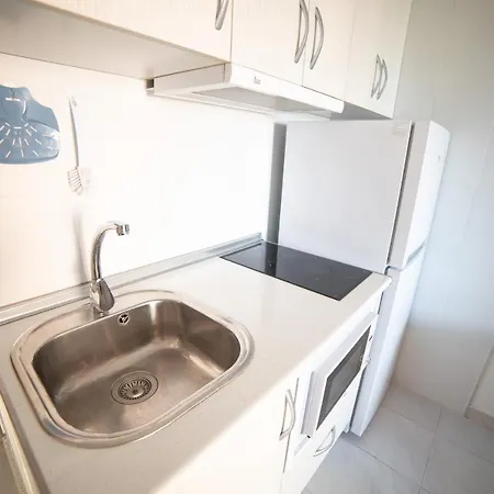 Nice Studio At The Sea Apartment *