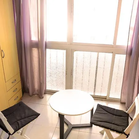 Nice Studio At The Sea